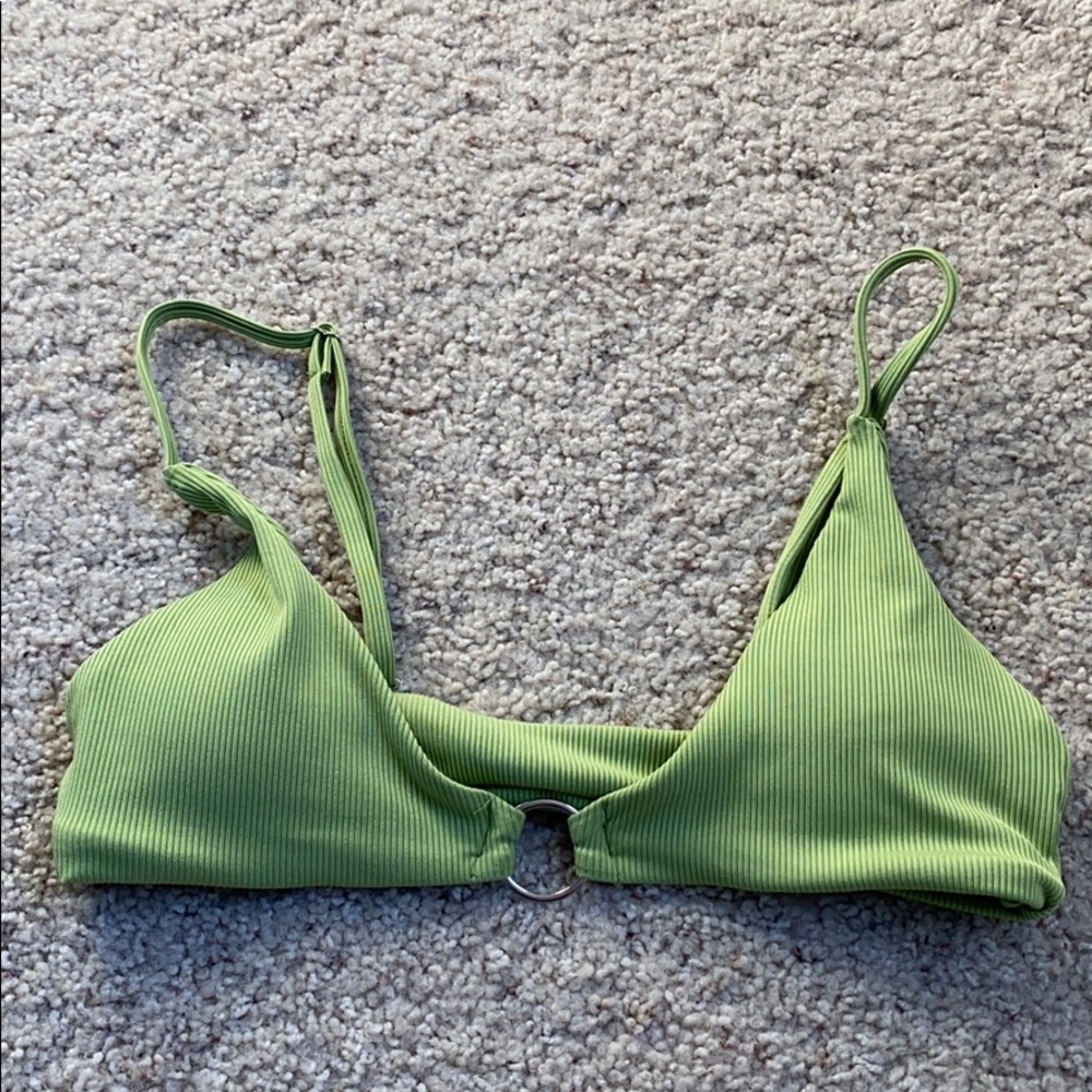 Bathing suit